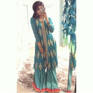 3 pieces Pakistani outfit